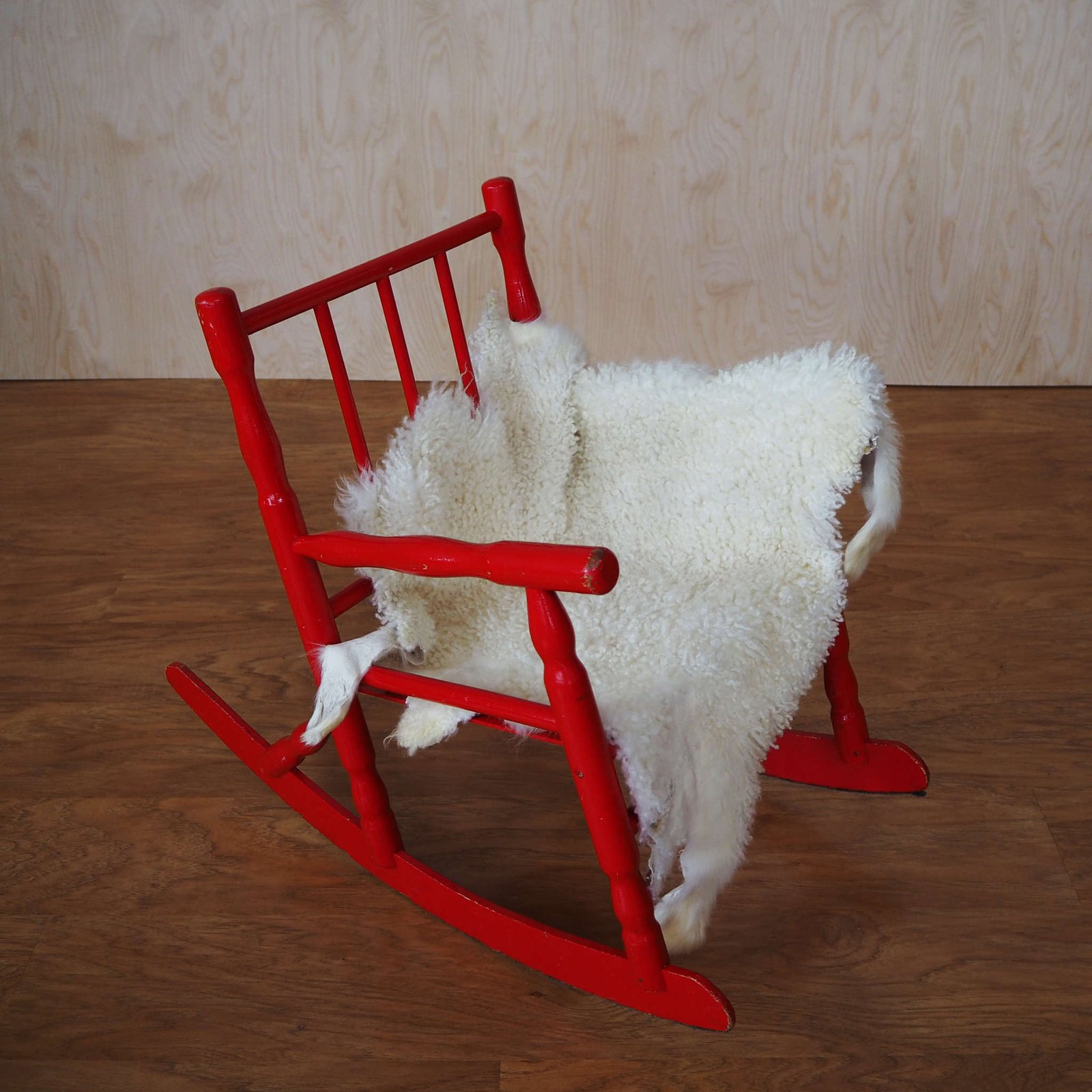 Valkoinen karitsantalja - Image 3